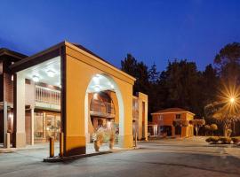 MHO INN and SUITES, hotel di Monmouth Junction