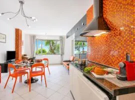 Il Suono del Mare - Sea Front Apt and Pool - Happy Rentals