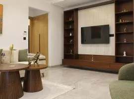 Charming 2-Bedroom Apartment in Central Tunis with Garden View
