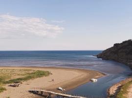 Ulcinj apartments, khách sạn ở Kravlja