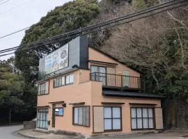 ポツンと一軒家 カラオケ Beer1ケース BBQコンロ 夜食all無料の貸別荘
