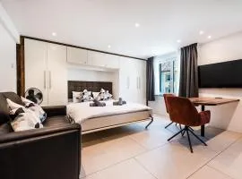 CITY-APARTMENT's
