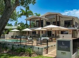 Latitude 17 Suite 2