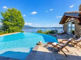 Paradis Relais Infinity Pool Lake View
