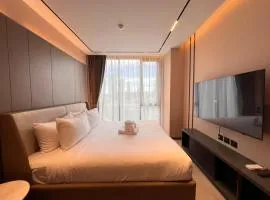 Luxury Condo The Panora Estuaria Pattaya