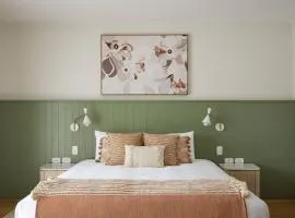 Plumes by CH Boutique & Apartments, an Ascend Collection Hotel