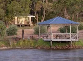 Lake View Cottage