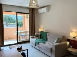 Le Cinarca - Appartement pour 4 personnes à 20 mètres de la plage