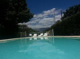 Hostería Tantanakuna, hotel v destinaci Nono