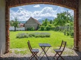 Curte la Munte - charming village house