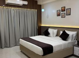 Hotel Krishna Leela Lodging and Boarding, khách sạn ở Bhusāwal