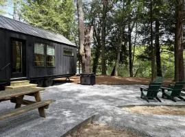 Waterfront Adirondack Tiny Cabin Near Lake George & Saratoga Springs, New York