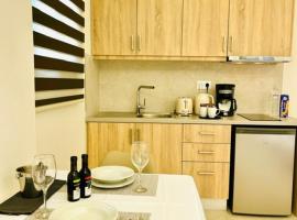 Georges Estates Hotel, khách sạn ở Stoupa