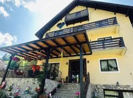 Sapphire Chalet