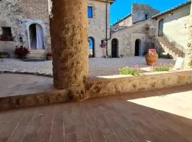 Agriturismo Antico Borgo La Villa