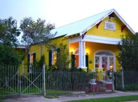 Auld Sweet Olive Bed and Breakfast