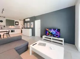 The Birdie Apartment Hruba Borsa Golf Course