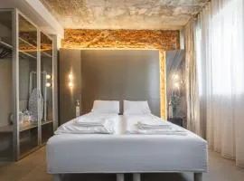 Resume apartments
