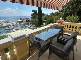 La verita 1 st line with balcony