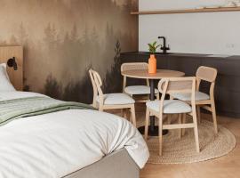 ALPURA Apartments Allgäu - Active Nature Retreat - REOPENING، فندق في باد هينديلانغ