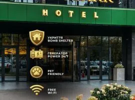 Favor Park Hotel