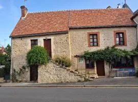 À louer : Ancienne forge avec sauna, piscine, proche plage et sites historiques - FR-1-591-193