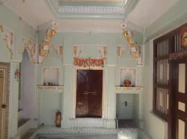 Feel Aesthetic Kashi Home Stay