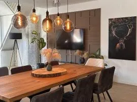 AMAO-Green - Penthouse Maisonette - Large Terrace - City Center