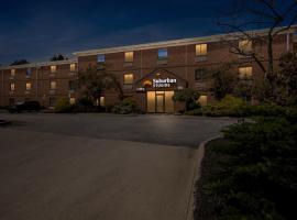 Suburban Studios Copley Akron West, hotell i Copley