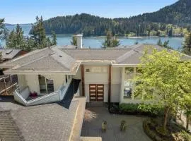 Bowen Island Ocean Retreat