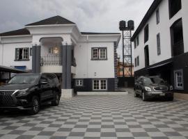 Star Haven Hotel and suites, hotel em Badore