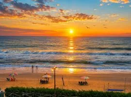 SKS Beach Hotel & Spa - Sea Beach Front - Rooftop Swimming Pool - With Complimentary Breakfast