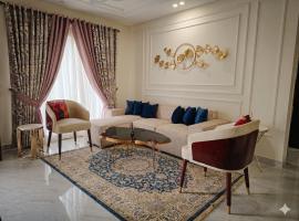 Hilton suit 2BHK apartment garden view, Hotel in Faisalabad