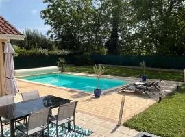Villa piscine proche de Genève
