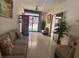 ISIS HOTEl, ξενοδοχείο σε Tumbes