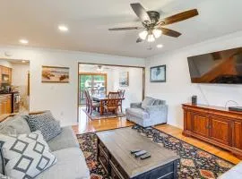 10 Mi to Beach! Group-Friendly Bayville Getaway