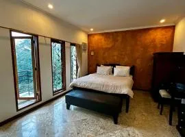 De Bukit Dago Villa by Your Home