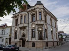 Casttelo Rooms