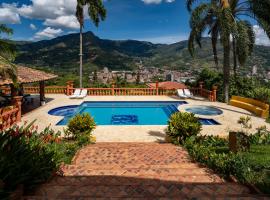 코파카바나에 위치한 호텔 Finca Hotel Villa Camila