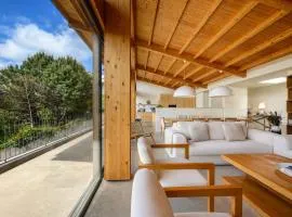 Casa Azul - just steps from the bay