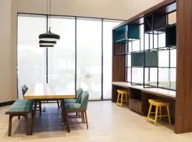 Holiday Inn Orlando International Dr-ICON by IHG