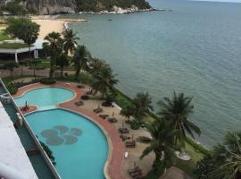 Milford Paradise Condominium, apartamento em Pran Buri