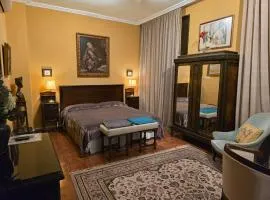 Casa Aurea