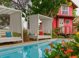 Tiny Village Cartagena Boutique Resort, viešbutis mieste Tiera Bomba