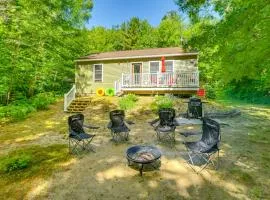 Waterfront Home w/ Access to Lake Anasagunticook!