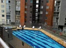 Mountains Pool and Workspace South Medellín