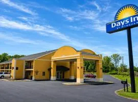 Days Inn by Wyndham Scottsboro AL