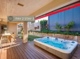 Luxury and Style on Pasadena with large spa