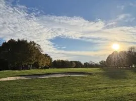 Les sarrays Golf et Lodges