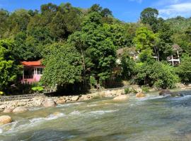 บ้านสวนเรไร คีรีวง รีสอร์ต - Bansuanrayrai Khiriwong Resort, khách sạn ở Khiriwong